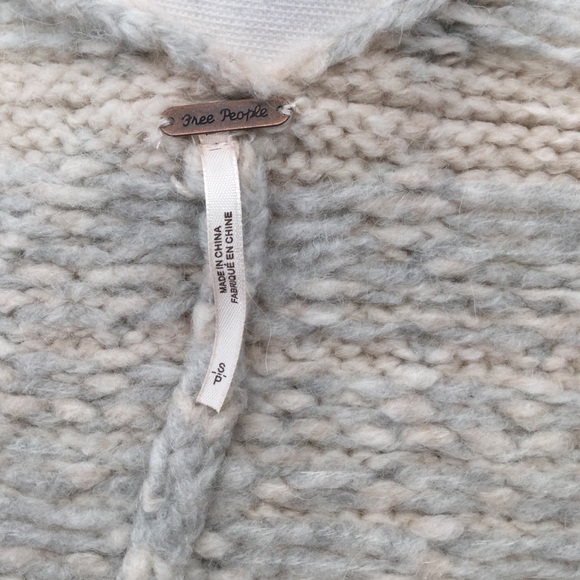 FREE PEOPLE Winter Wonderland Sweater Cardigan NWT - Picture 9 of 13